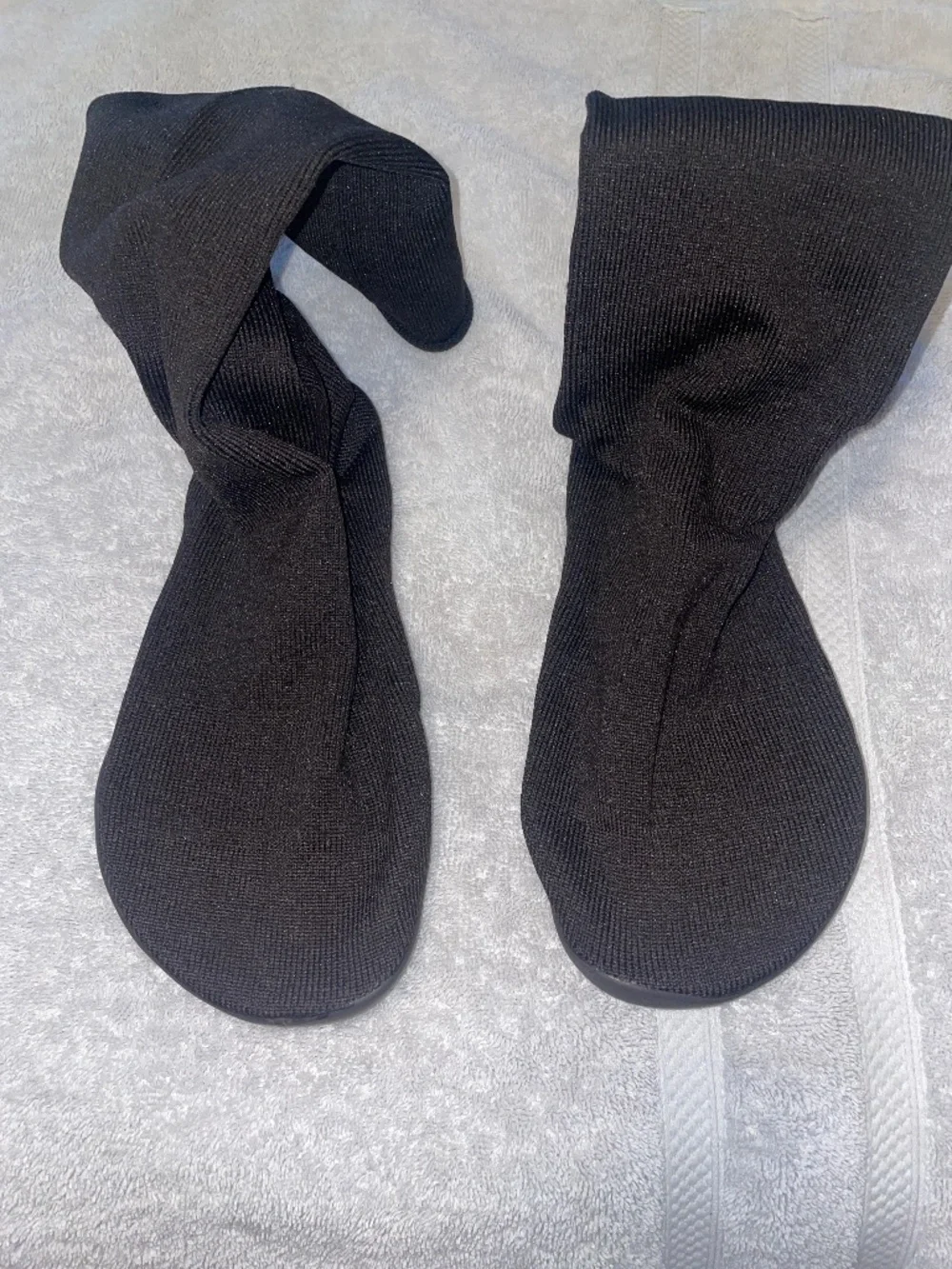 Yeezy YZY PODS sock shoes SZ 1